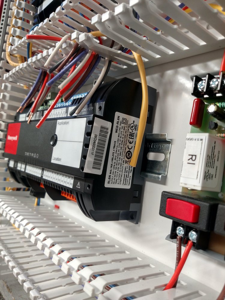 Powered by Honeywell Spyder® Model 5